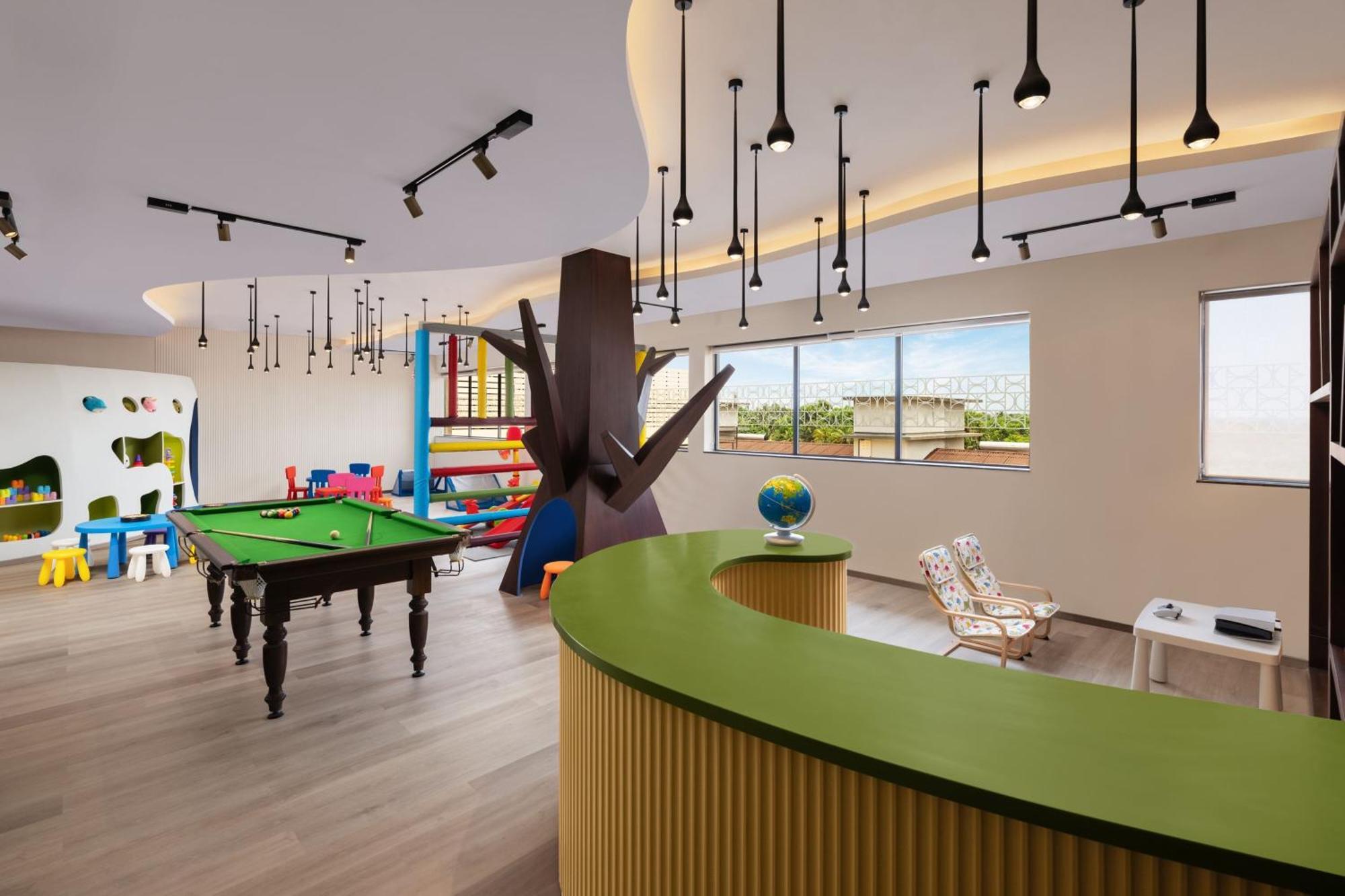 Отель Courtyard By Marriott Goa Колва Экстерьер фото